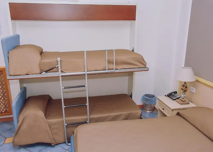 Piccolo Sogno מלון 2*